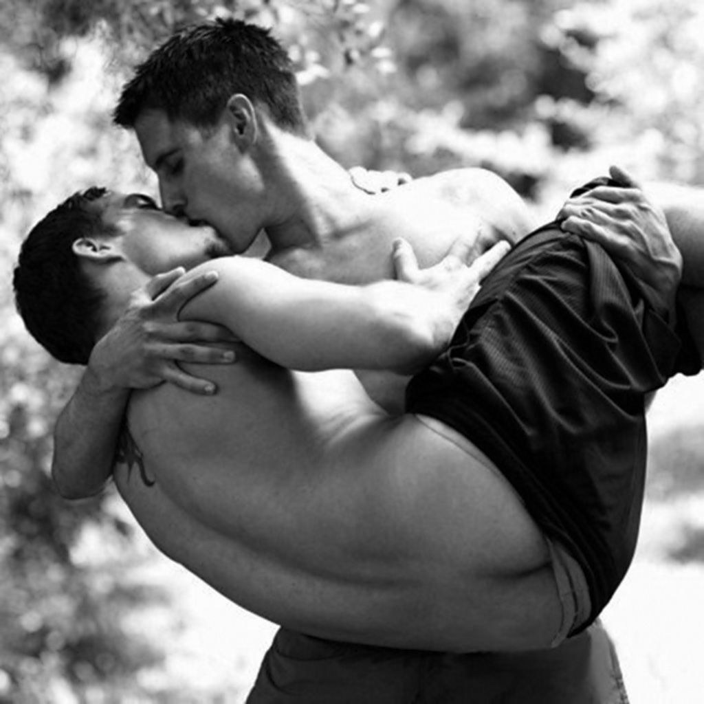 геи красиво целуются видео фото 18