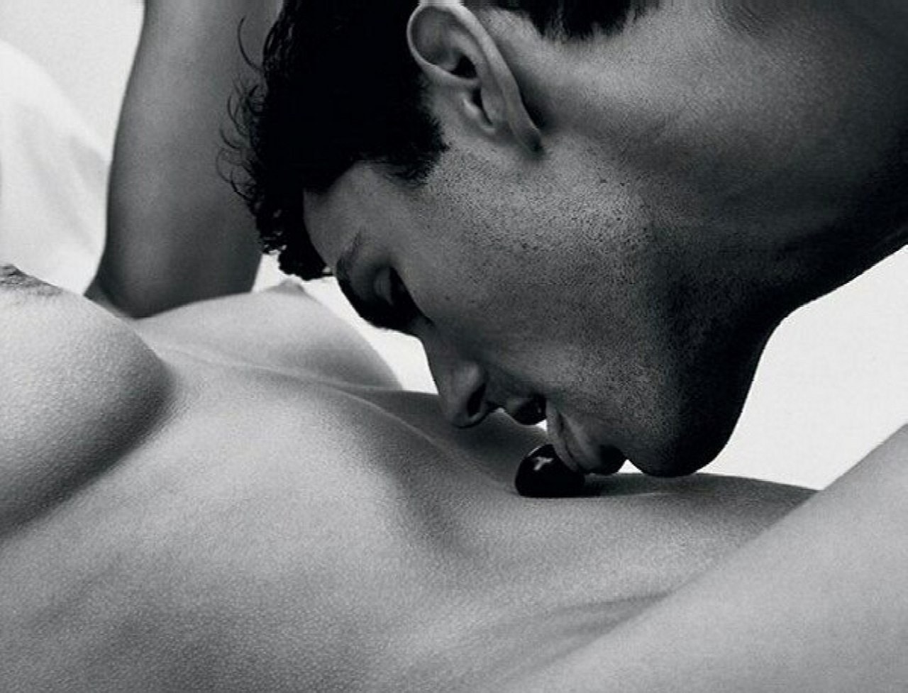Поцелуй между мужчиной и женщиной (74 фото) - Порно фото голых девушек