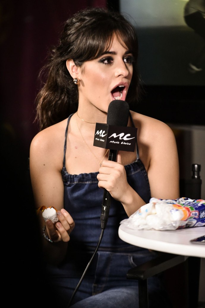 Камилла Кабелла горячие