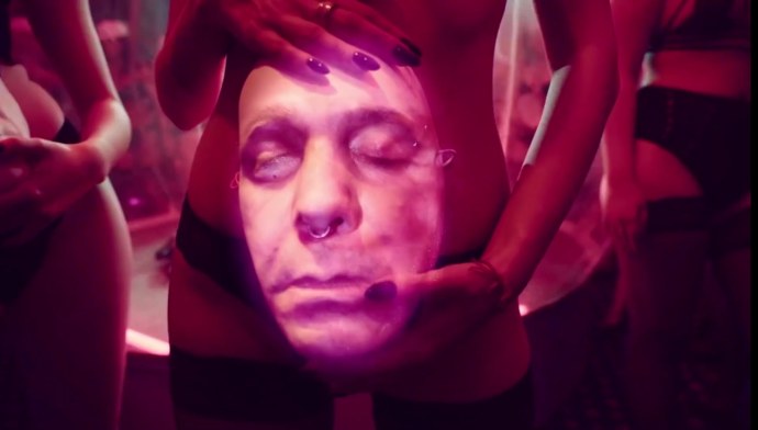 Platz eins девушки из клипа