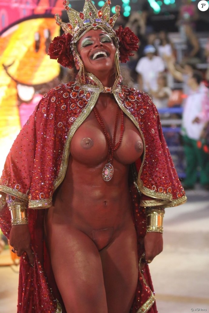 Голый карнавал в рио (56 фото)