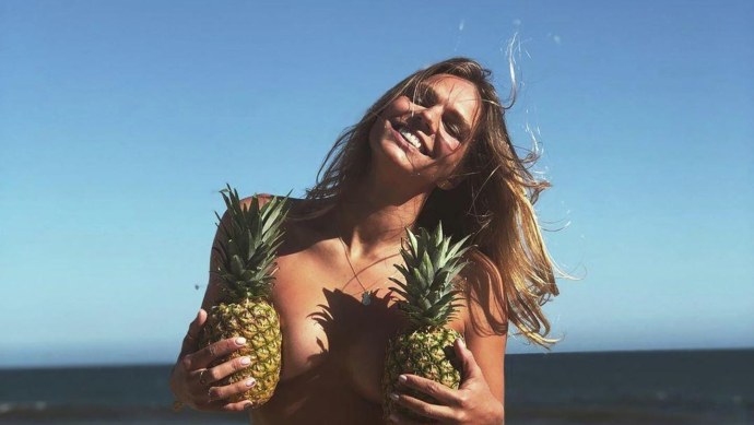 Юлия Ефимова 18 +