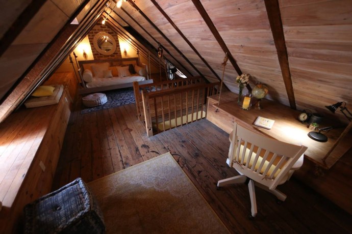 Красивый анал на крыше