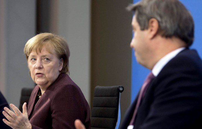 Ангелы Меркель Урсула