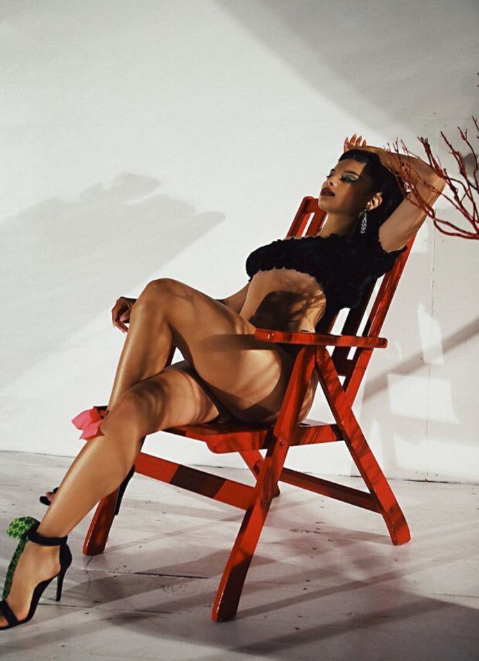 Michelle Andrade Максим