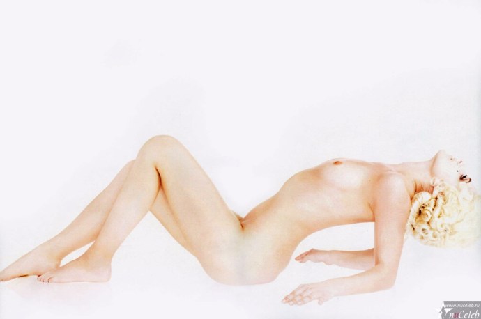 Анна Снаткина с голой пиздой.