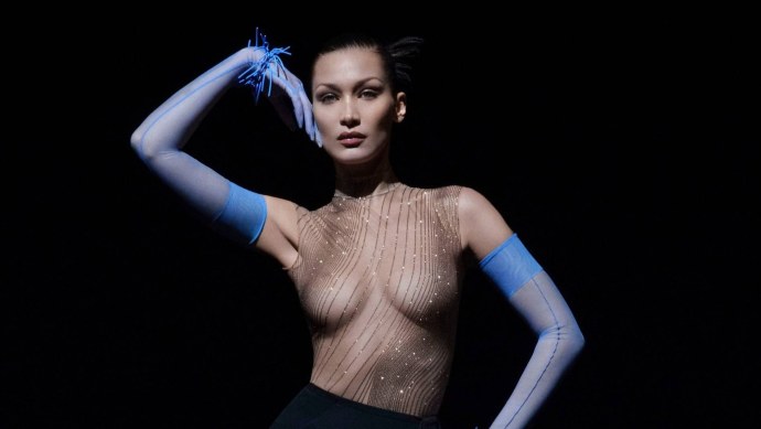 Bella Hadid Beach body