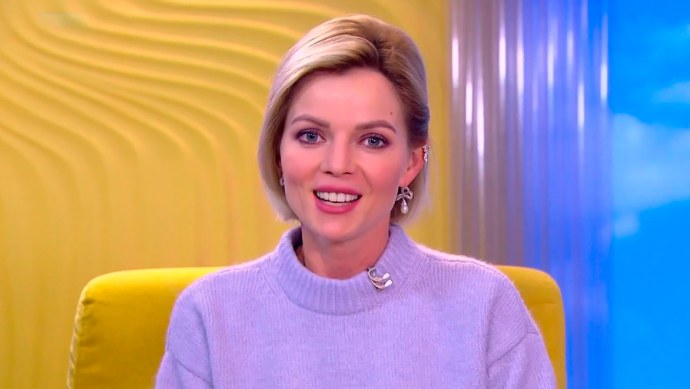 Лена Николаева ведущая