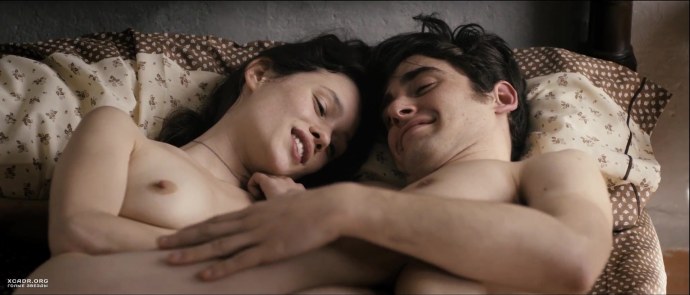 Астрид Берже-фрисби секси