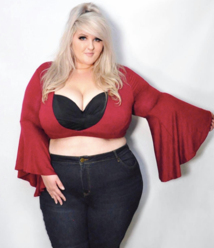 Карла Джеймс толстая