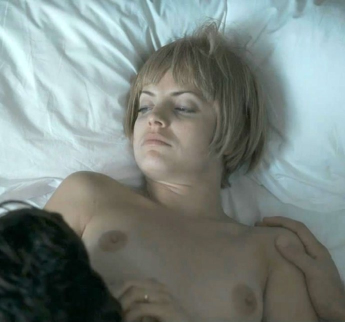 Мена Сувари порнофильме