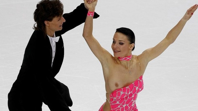 Аделина Сотникова фигуристка