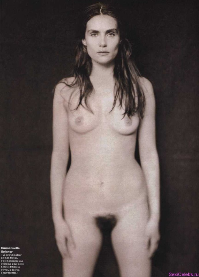 Эммануэль Сенье голая nude