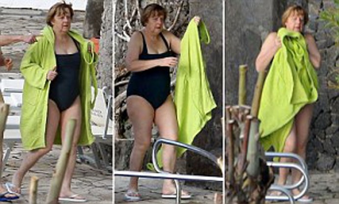 Раздетые голые старухи