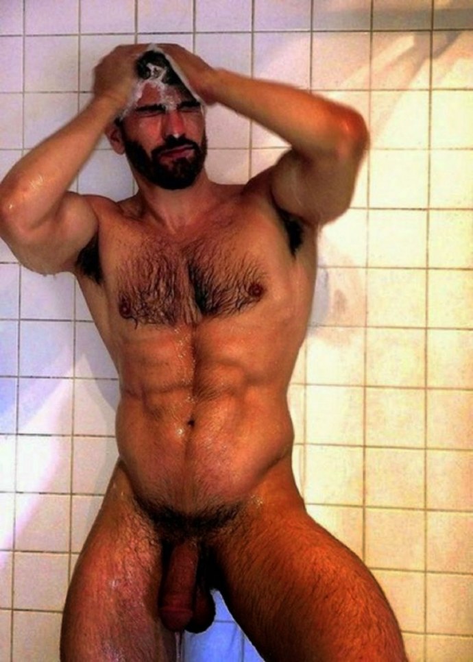 Голые кавказские парни