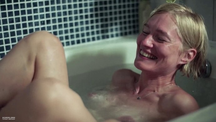 Эротические фото толстогановой из фильма чиновница