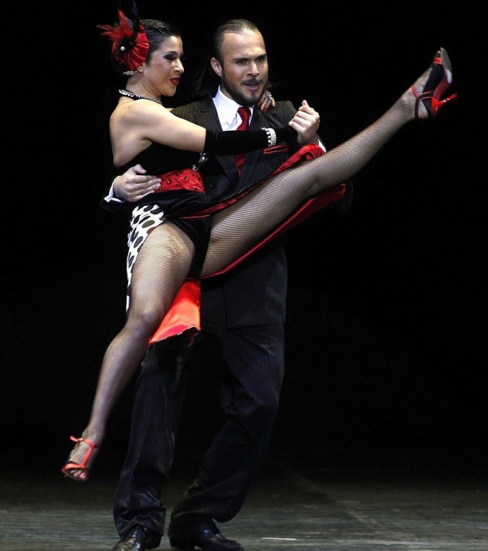 Анастейша в шоу танцы