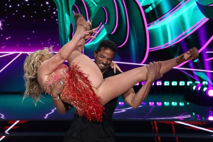 Подруги невесты без трусов