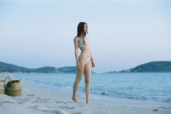 Наташа Шелягина без трусов