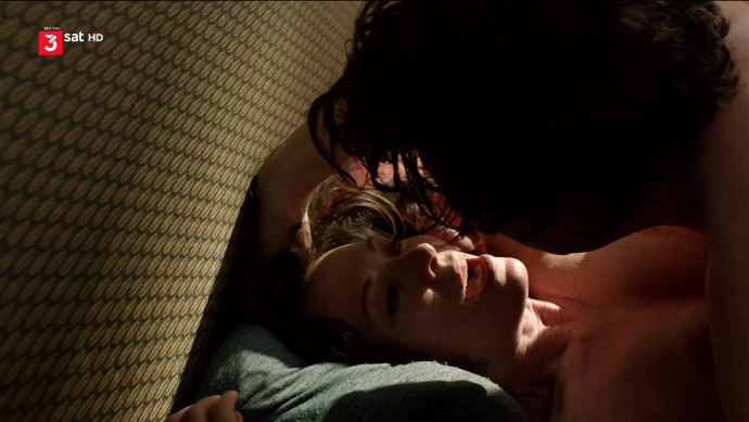 Naked Cinzia Monreale in Beyond the Darkness