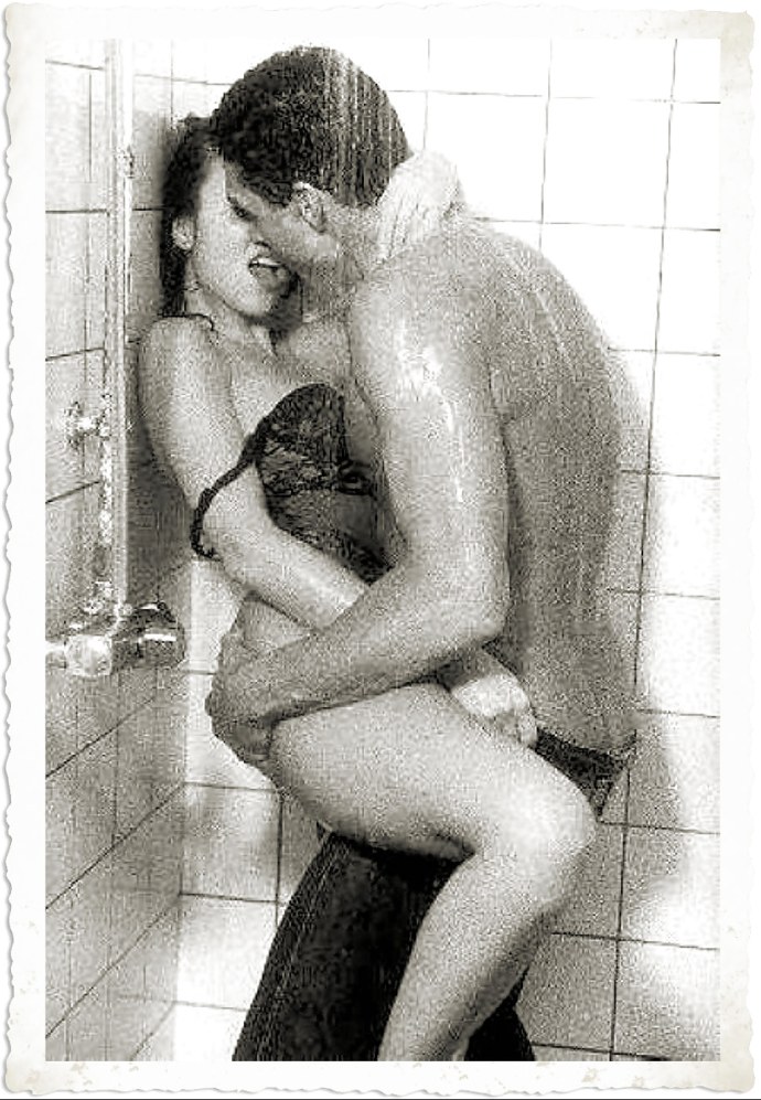 Эротическая фотосессия пары