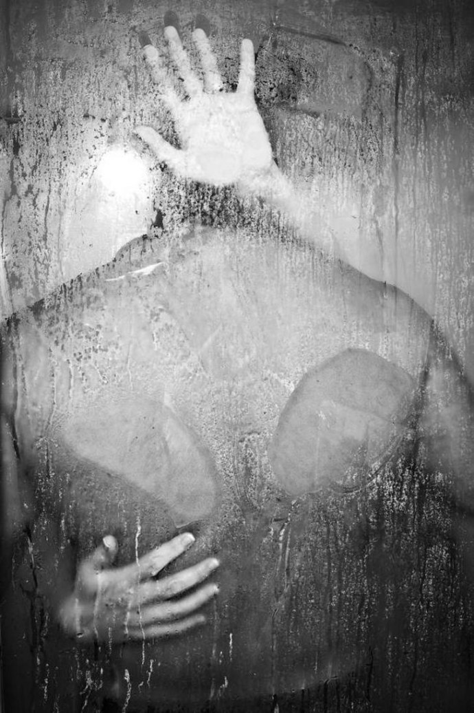 Трах анал в ванной стоя