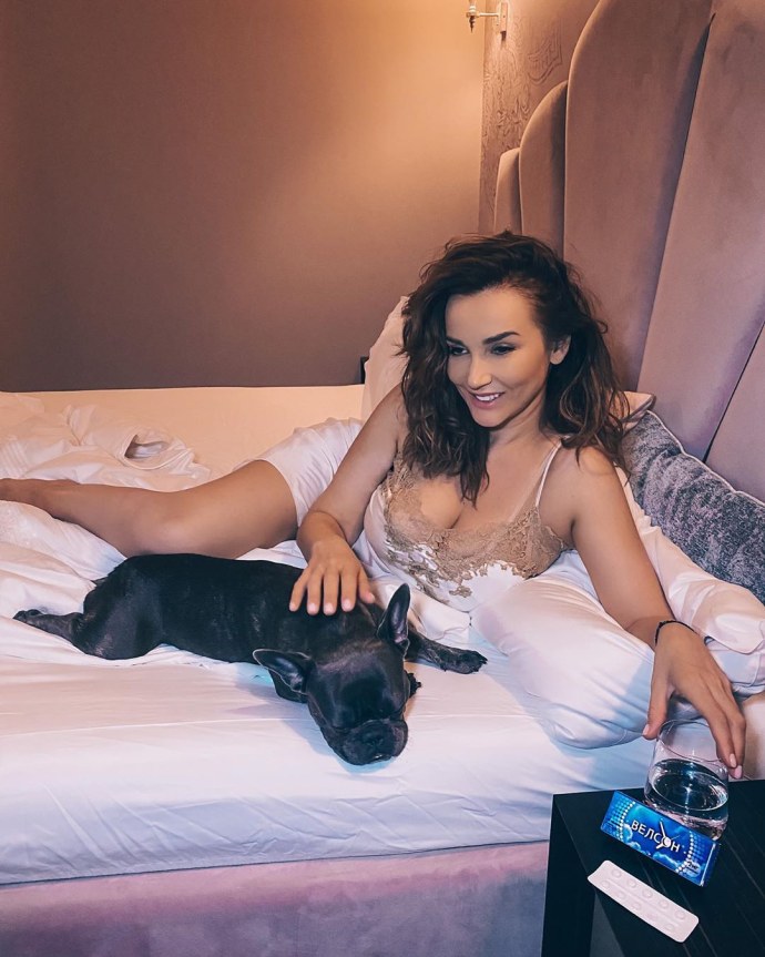 Елена Николаева телеведущая