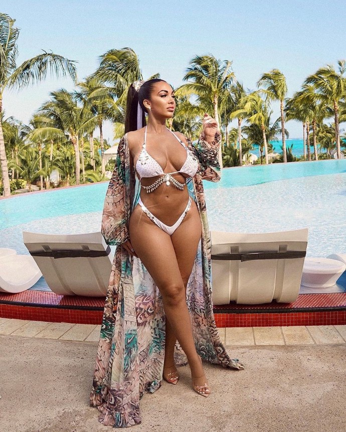 Айлен Альварес голая гиф