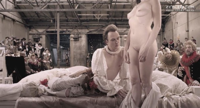 Гольциус и Пеликанья компания (2012) сиськи