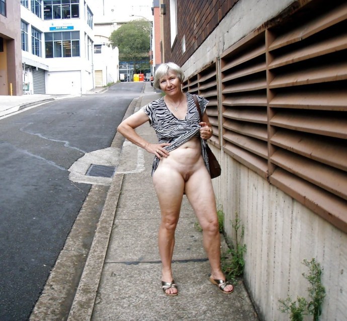 Зрелая пиздень частное на природе