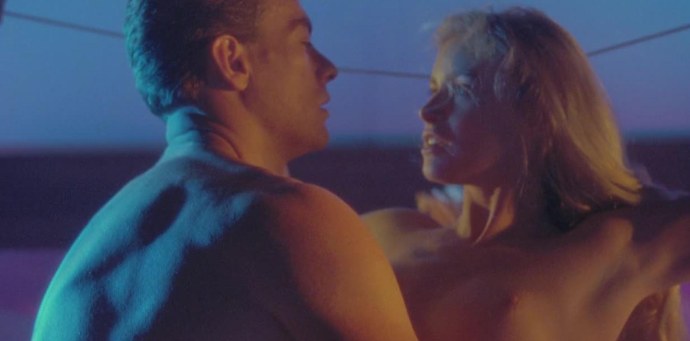 Голая актриса Алона шоу