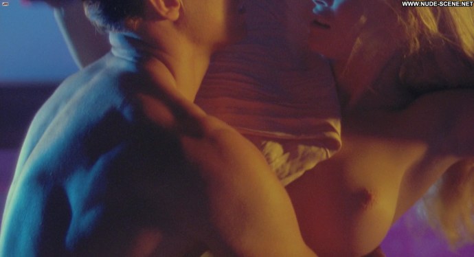 Алона шоу голая двойной удар