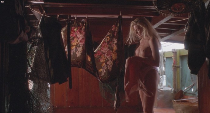 Алонна шоу голая грудь