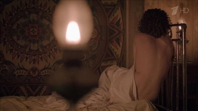 Катерина шпица голая в фильме Крымский мост