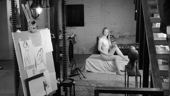 Голые натурщицы в художественных студиях