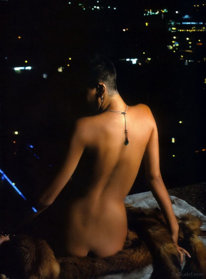 Плейбой 2004 певица Слава