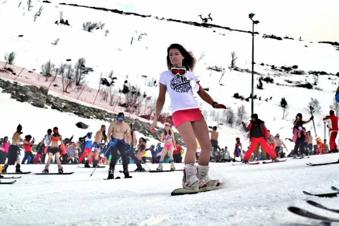 Зимний пейзаж раскраска