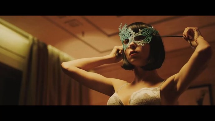 Рисунки девушек с чупачупсом цветными карандашами