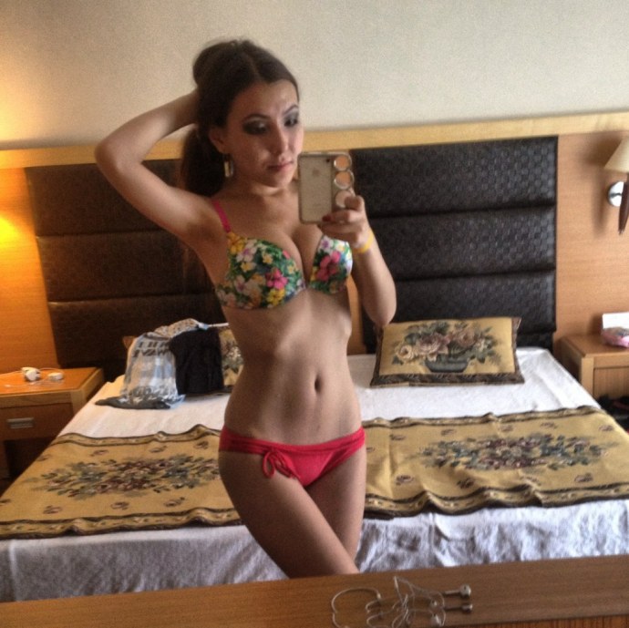 Айгуль Шайхутдинова голая