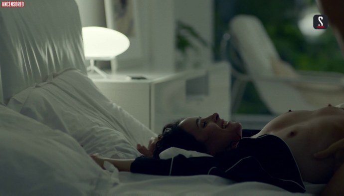 Ольга Сутулова постельная сцена