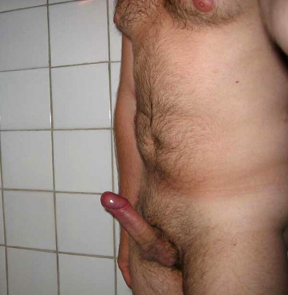 голые мужчины с маленькими пенисами фото 32