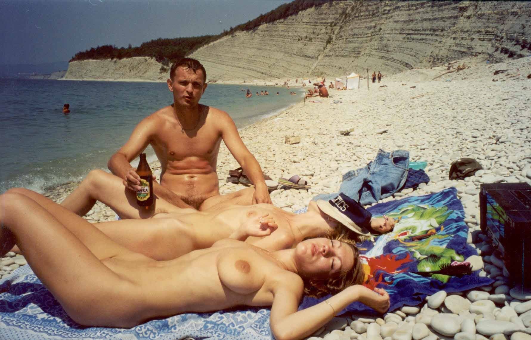 нудистский пляж вся семья голая фото порно фото 58