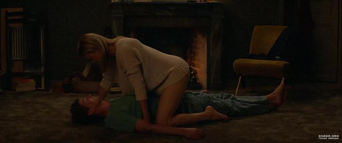 Виржини Дармон мастурбация