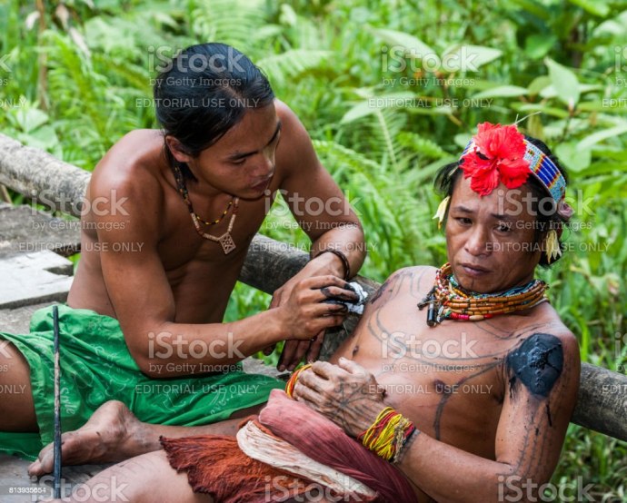 Томоко Маури