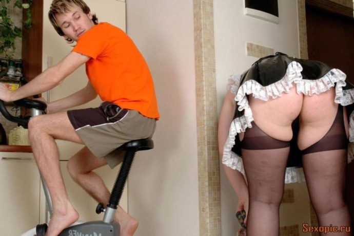 Красивый анал с горничной