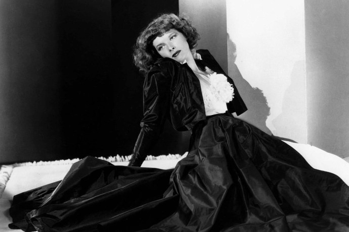 Голая Бетти темное отражение