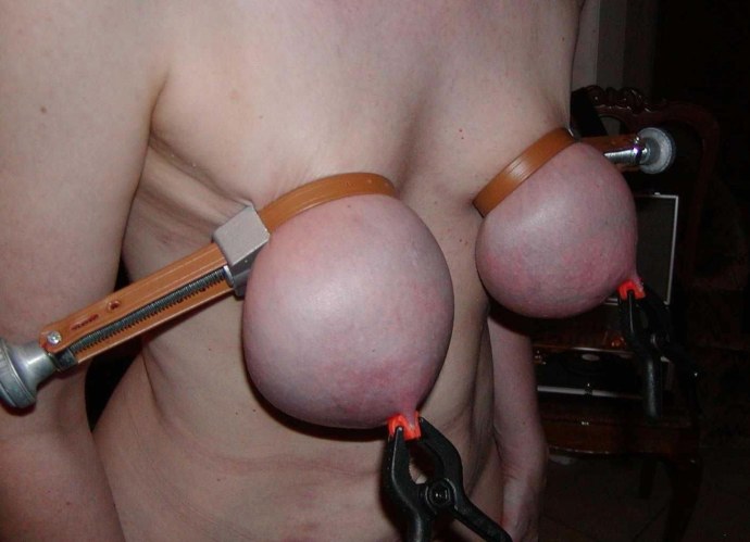 Большие связанные сиськи