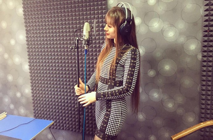 Марьяна Спивак голая Нелюбовь