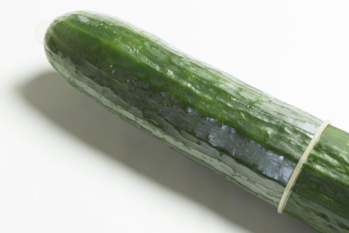 Огурец в призатив