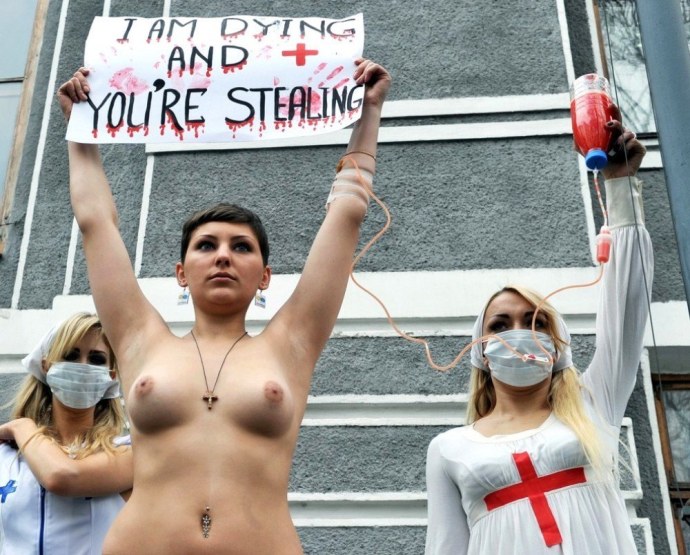 Pussy Riot Никульшина голая